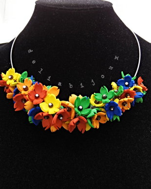Colier handmade statement cu flori multicolore (cod1344)