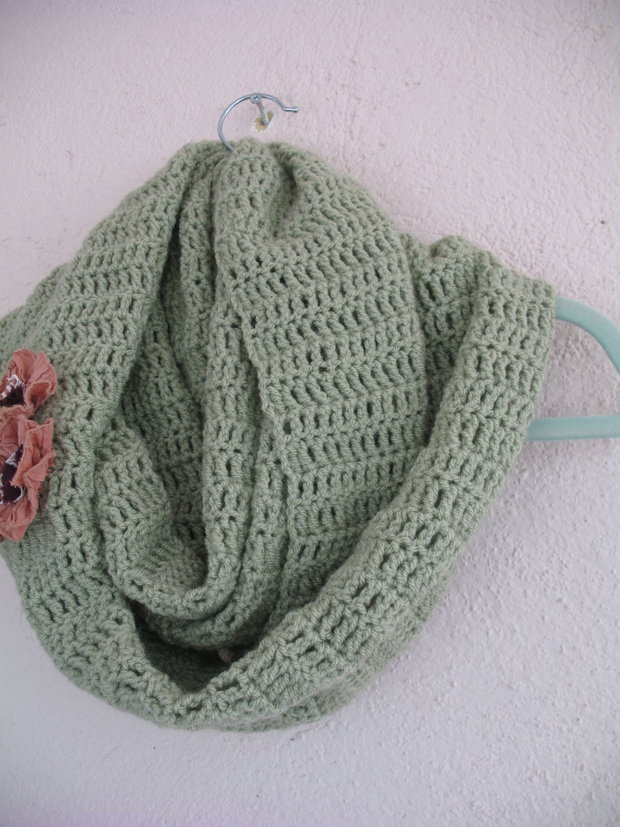 Accesoriu crosetat