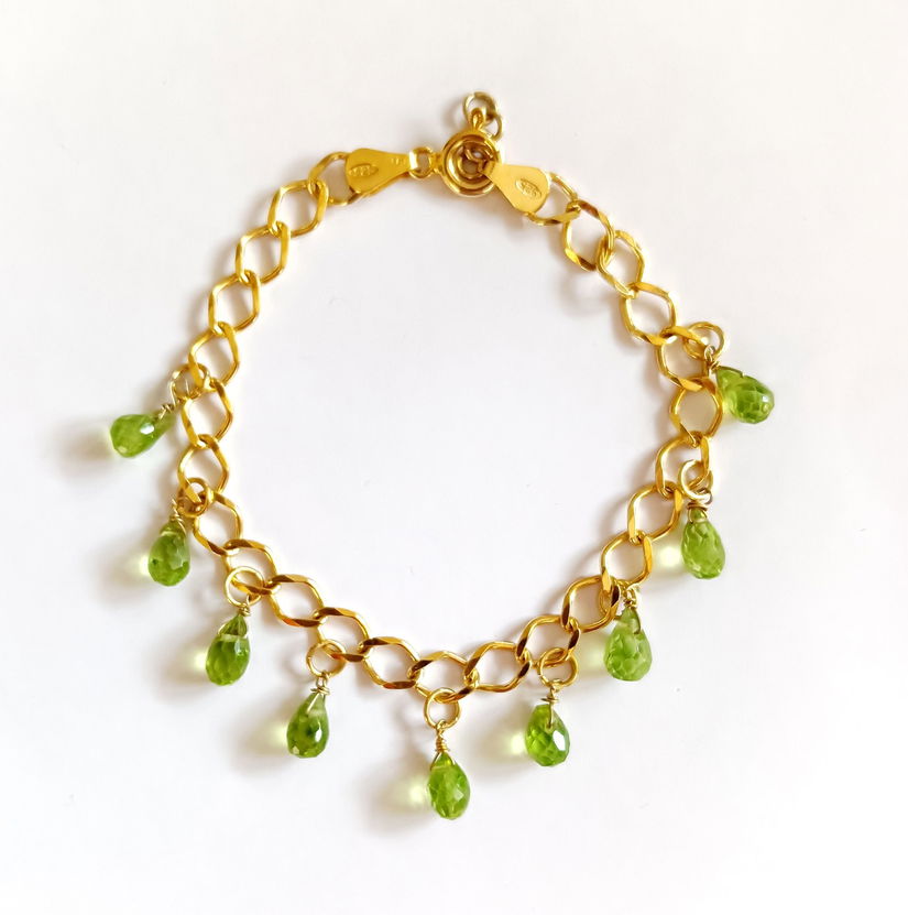 Bratara din argint 925 aurita,cu peridote naturale