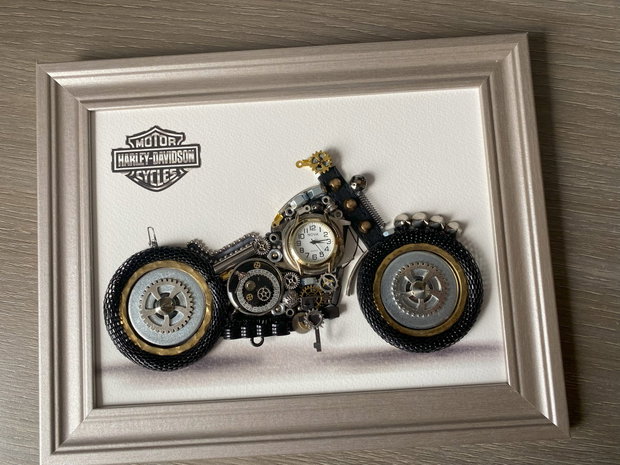 Motocicleta Harley Davidson Cod M 702・Cadouri zile de nastere・Cadouri pentru petreceri・Cadouri creative