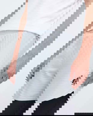 adidas Performance pantaloni scurți de antrenament Designed for Training culoarea verde