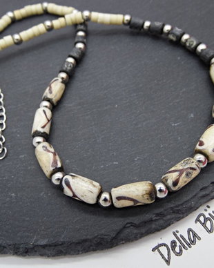 Colier handmade cu mărgele din os  stil tribal / etnic (cod1346)