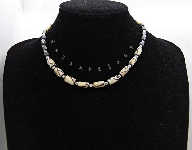 Colier handmade cu mărgele din os  stil tribal / etnic (cod1346)