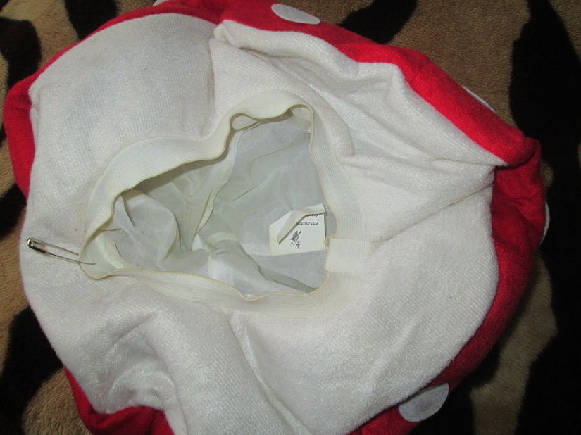 costumatie ciupercuta