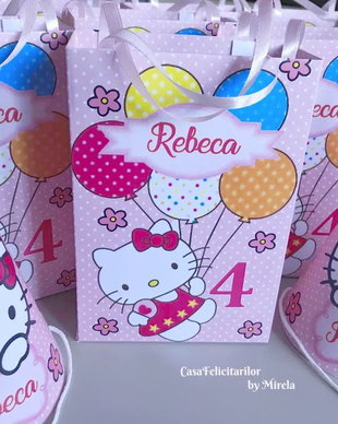 Ambalaje Hello Kitty personalizată