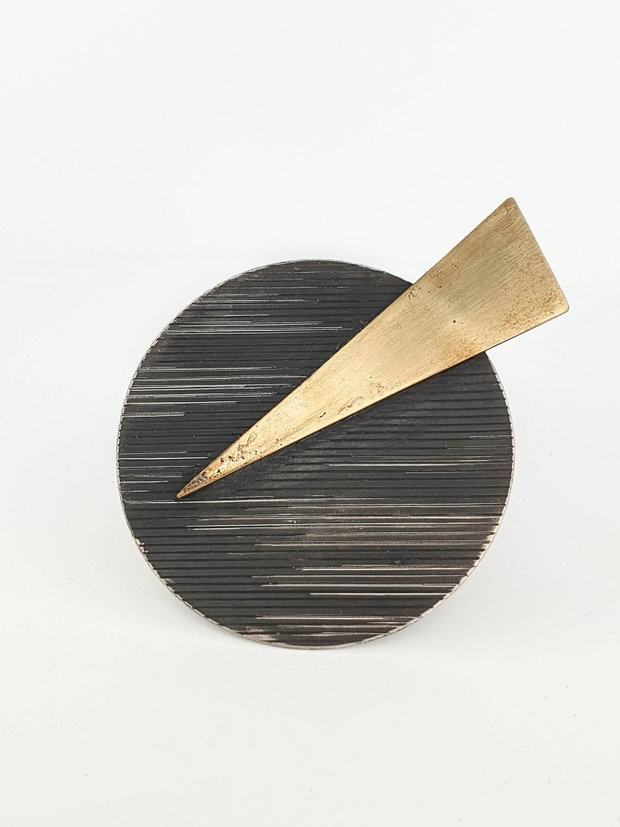 Inel argint și alamă "The Self Is Aware of Its Perfection" - Bijuterie contemporană de autor