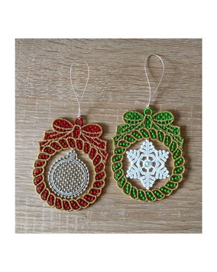 Set Decoratiuni Coronita cu Fulg Nea si Globulet