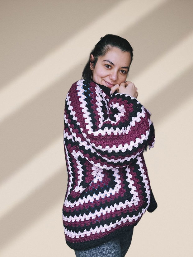 Cardigan Cozy Burgundy Rose
