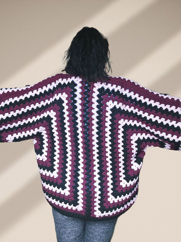 Cardigan Cozy Burgundy Rose