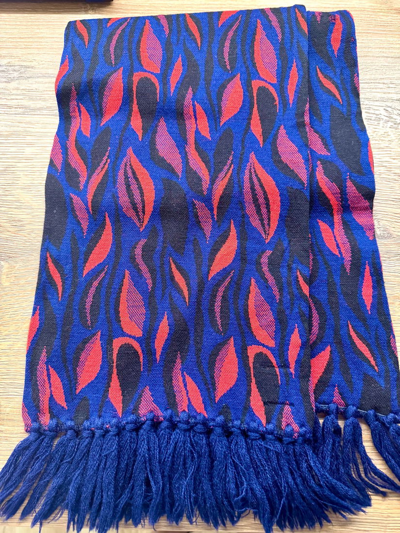 FULAR VINTAGE PELO LANA PURA VIRGINA