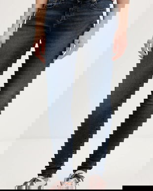 Tommy Jeans blugi culoarea bleumarin, DW0DW22451