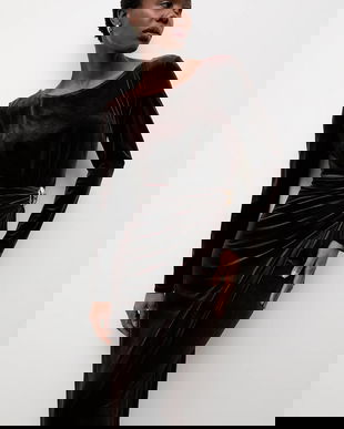 Answear.LAB rochie de catifea culoarea maro, maxi, mulata