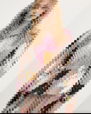 Stine Goya bluză culoarea bej, cu imprimeu, SG-PF25-T064-2070