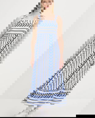 Superdry rochie culoarea alb, maxi, evazată, W8011872A-F1W