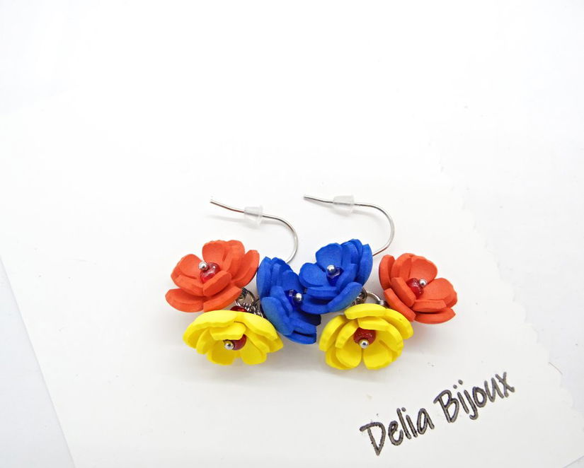 Cercei handmade - flori - Tricolorul Romaniei (cod1347)