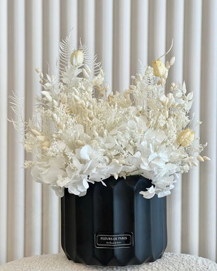 Aranjament floral premium- flori uscate si criogenate