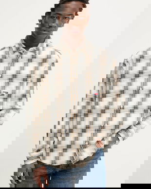 Tommy Jeans cămașă din bumbac culoarea bej, cu guler clasic, regular, DM0DM22411