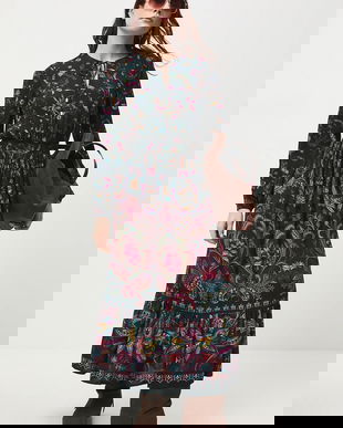 Medicine rochie midi, evazati