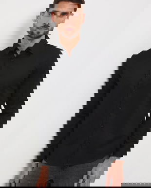 Medicine camasa culoarea negru, cu guler clasic, slim