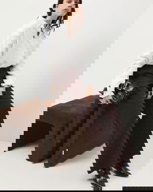 Medicine camasa culoarea bej, cu guler clasic, relaxed