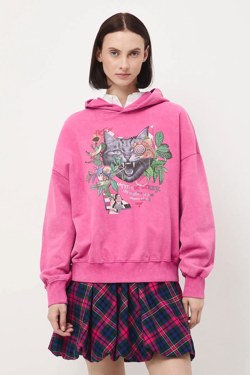 Medicine bluza culoarea roz, cu glugă, cu imprimeu