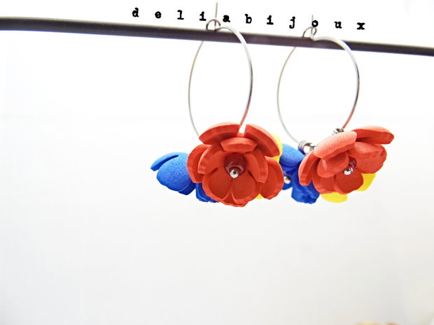 Cercei handmade - flori - Tricolorul Romaniei (cod1348)