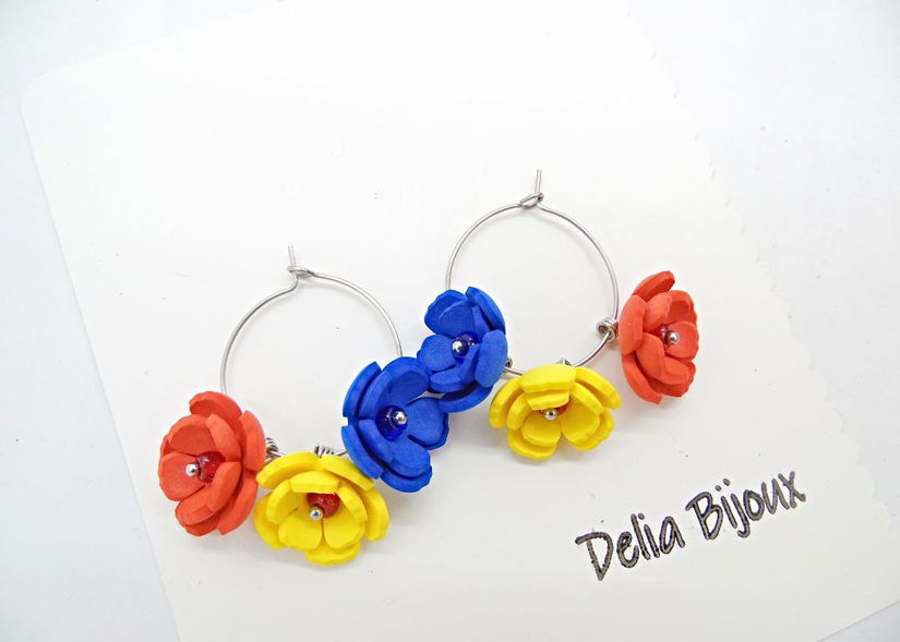 Cercei handmade - flori - Tricolorul Romaniei (cod1348)