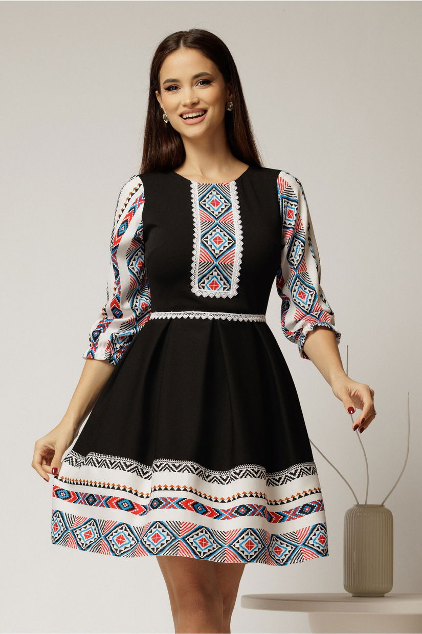 Rochie scurta neagra cu motive etno