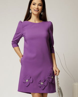 Rochie scurta mov cu aplicatii florale elegante