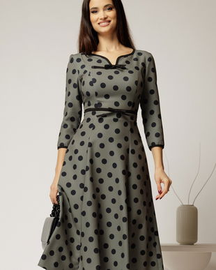 Rochie DY Fashion kaki cu buline cu decupaj si funda la decolteu