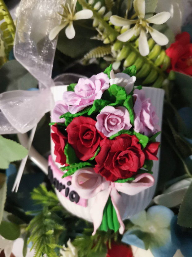 Cana cu flori personalizata trandafiri rosii si roz