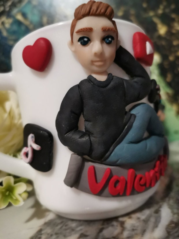 Cana personalizata pentru pasionati de gaming