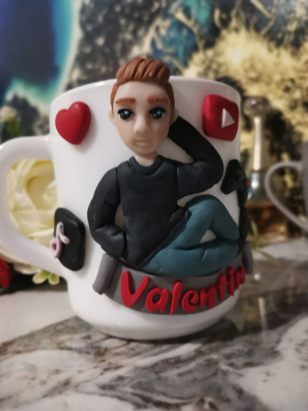 Cana personalizata pentru pasionati de gaming