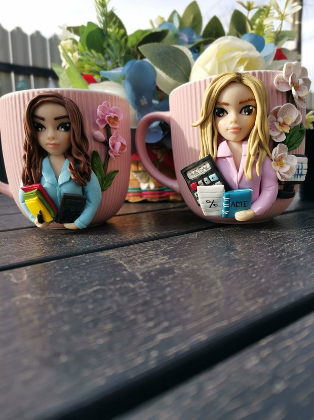Cana personalizata cu figurina 3D contabil - cadou original
