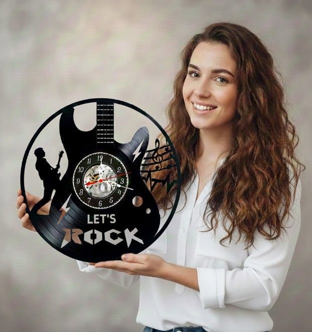 Ceas de Perete din Disc de Vinil, Decorativ, Tema Rock Chitara, Negru, Mecanism Silentios 30x30 cm