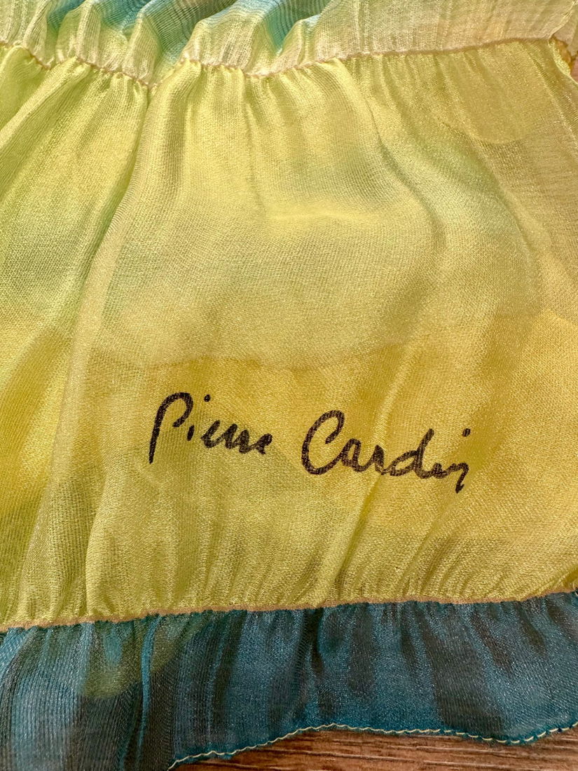 ESARFA PIERRE CARDIN SUPERBA SEMNATA