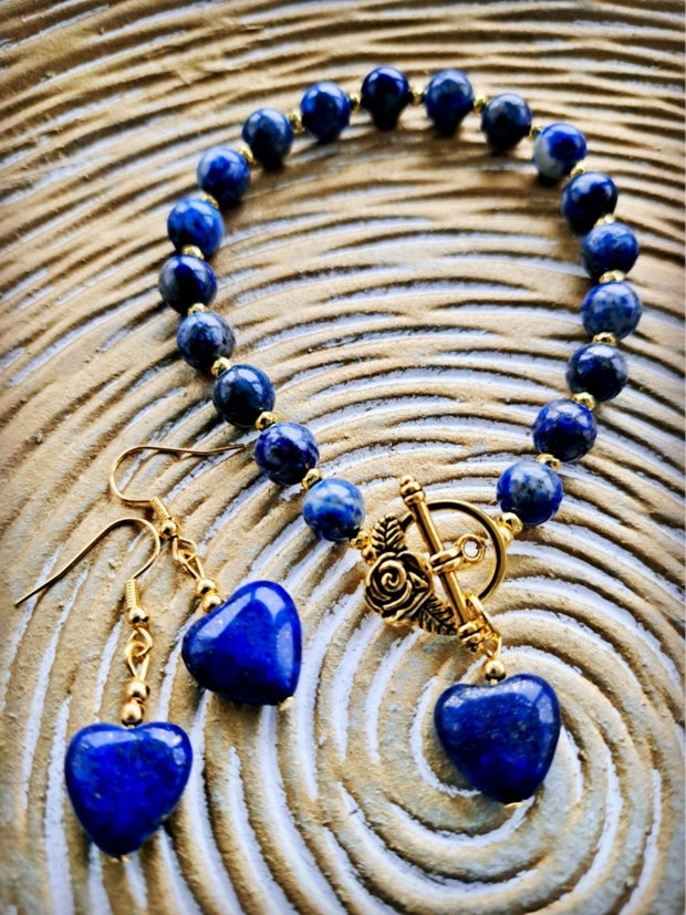 Set bratara și cercei inimi lapis lazuli
