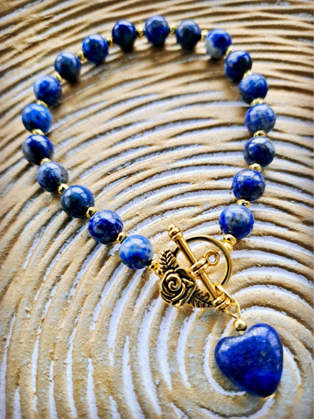 Set bratara și cercei inimi lapis lazuli