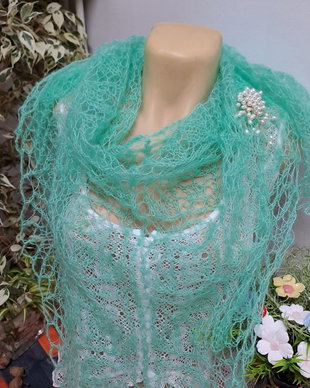Șal triunghiular verde