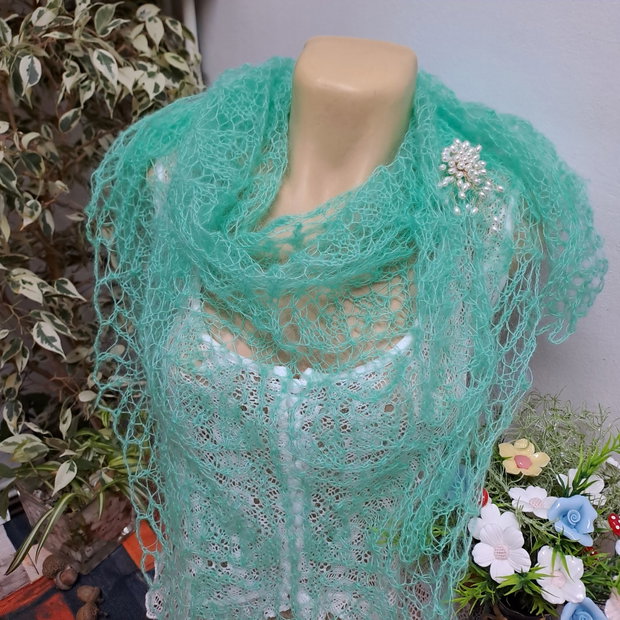 Șal triunghiular verde