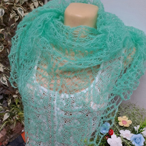 Șal triunghiular verde
