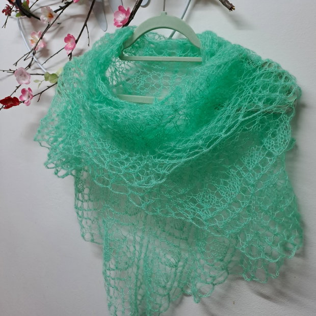 Șal triunghiular verde