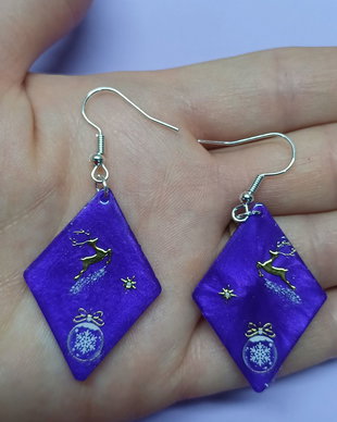 Cercei handmade mov tematica de Craciun