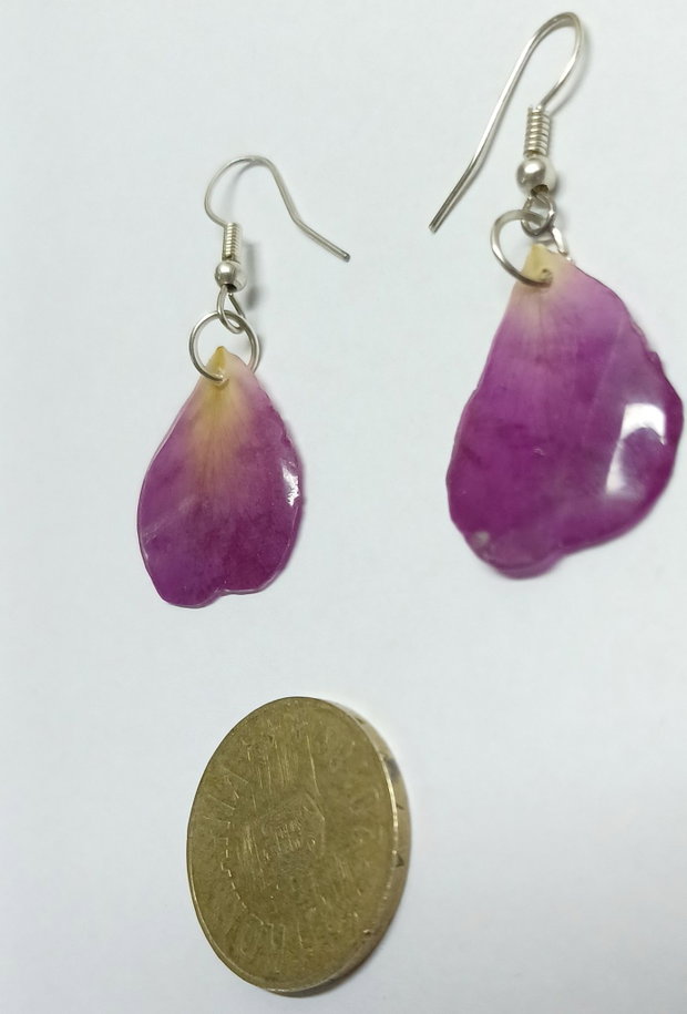 Cercei handmade petala de trandafir
