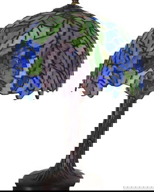 Lampa de masa Tiffany cu abajur floral