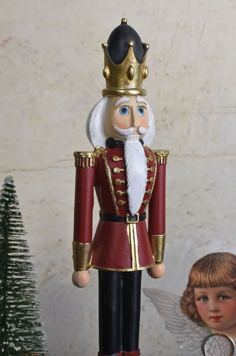 Spargatorul de nuci-figurina decorativa de Craciun