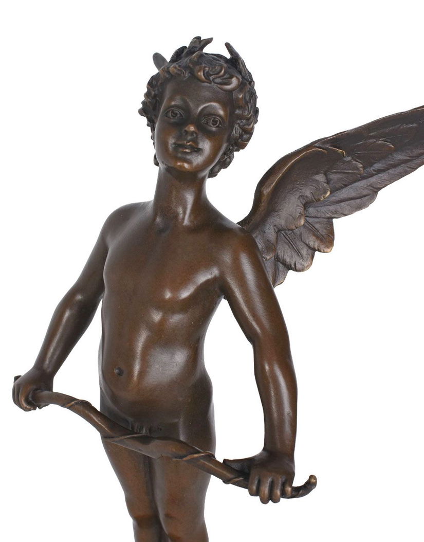 Cupidon-statueta din bronz cu un soclu din marmura