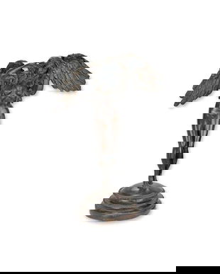 Coboara noaptea-statueta din bronz cu un soclu din marmura