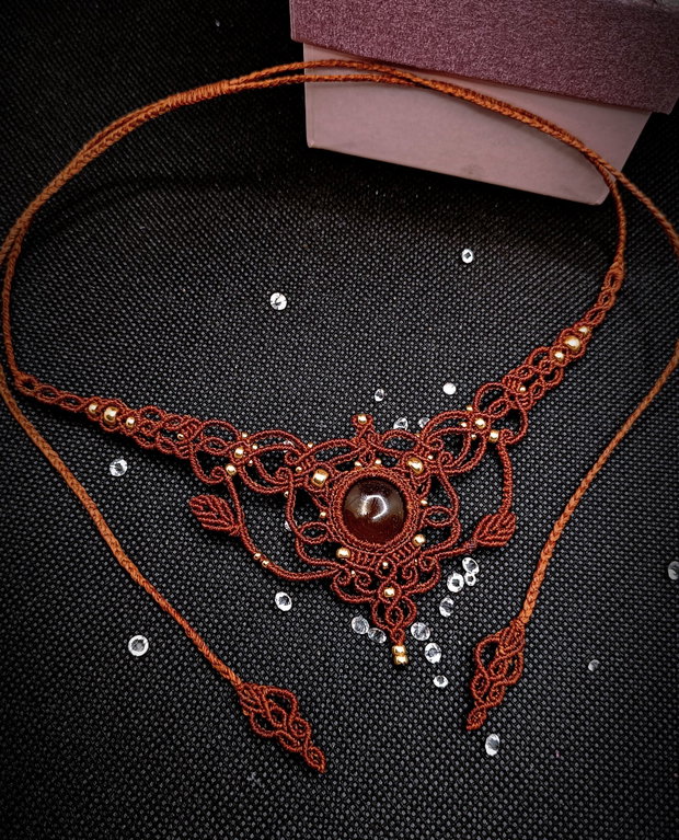 Colier fairy frunze micromacrame Carneol