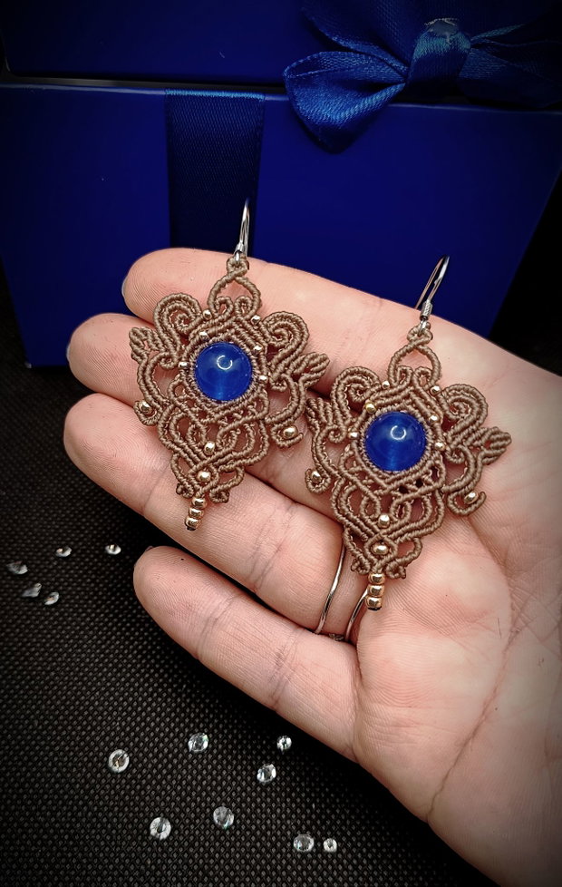 Cercei micromacrame cu jad albastru